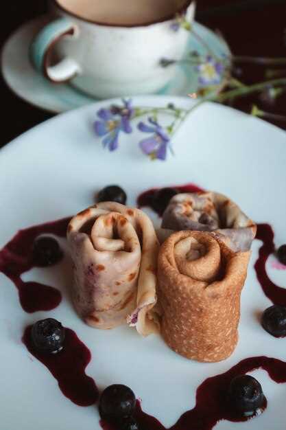 Творог с зеленью и чесночным соусом