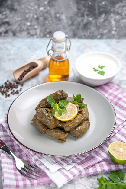 Печень по-армянски с гранатом и орехами