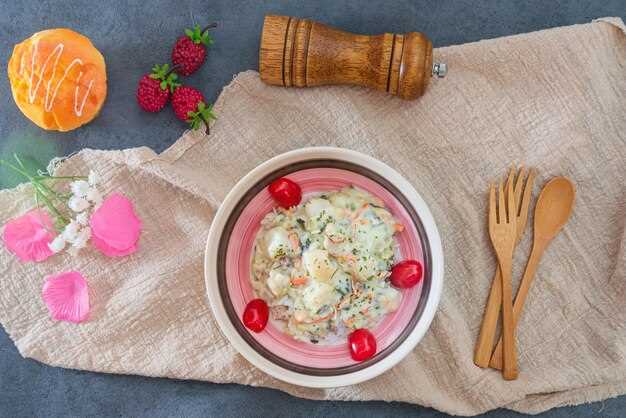 Несложный салат с зернами киноа и овощами