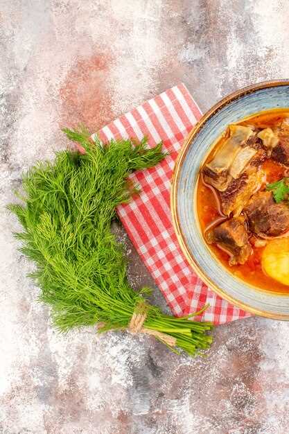 Подготовка мяса: нарезка, обжаривание и бульон